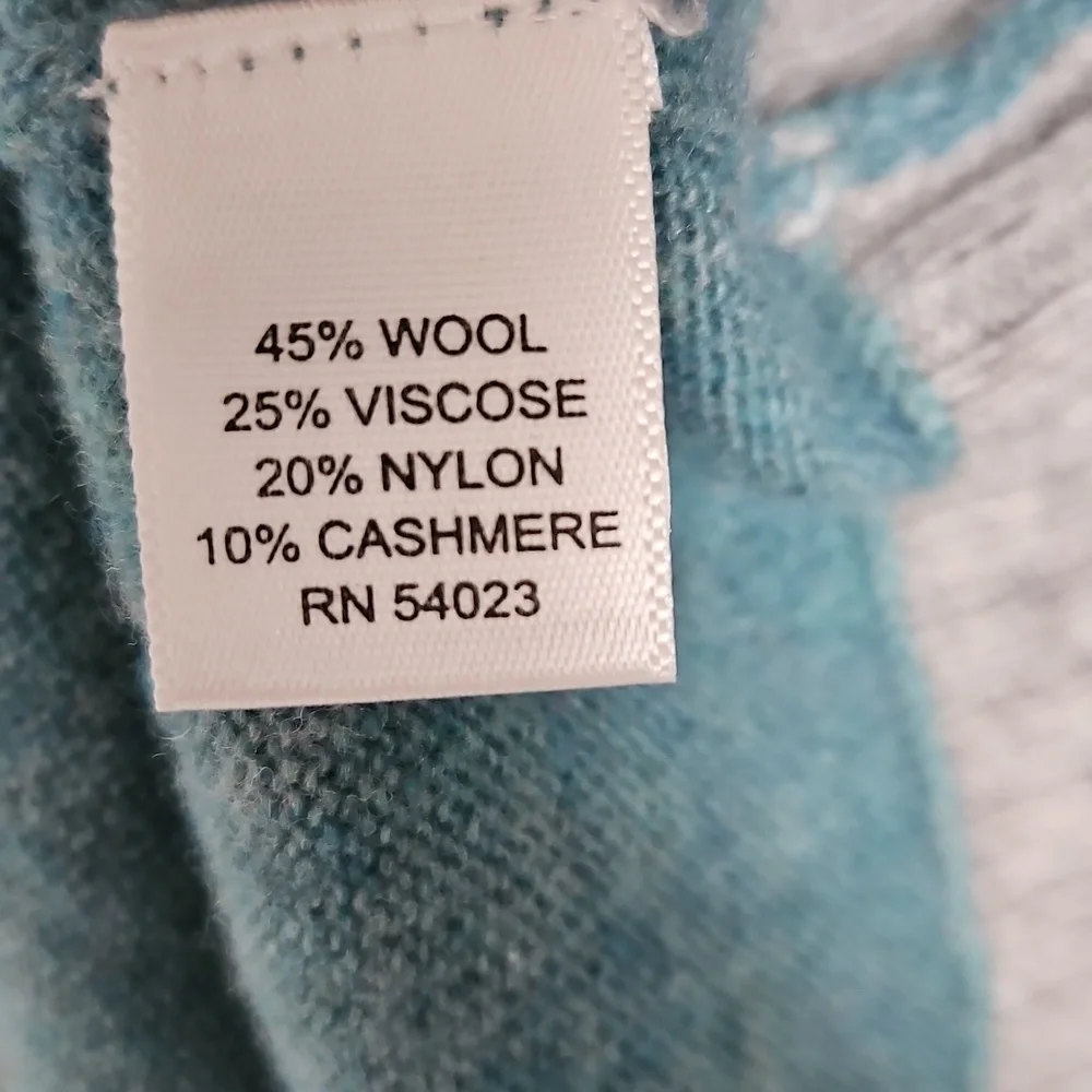 Banana Republic Women's Teal Double Trim V-Neck Italian Yarn Y2K Sweater